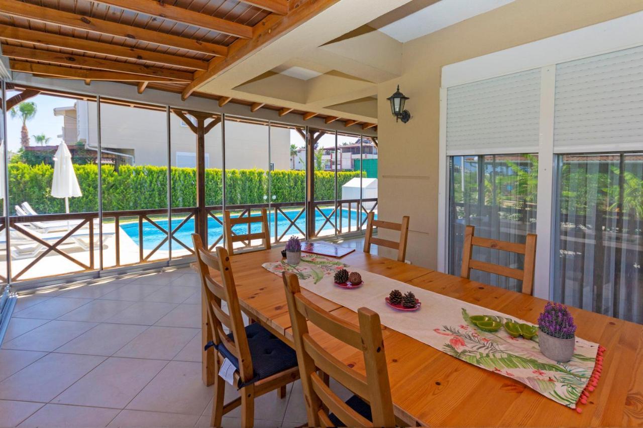 Paradise Town Villa Beltania Белек Екстериор снимка