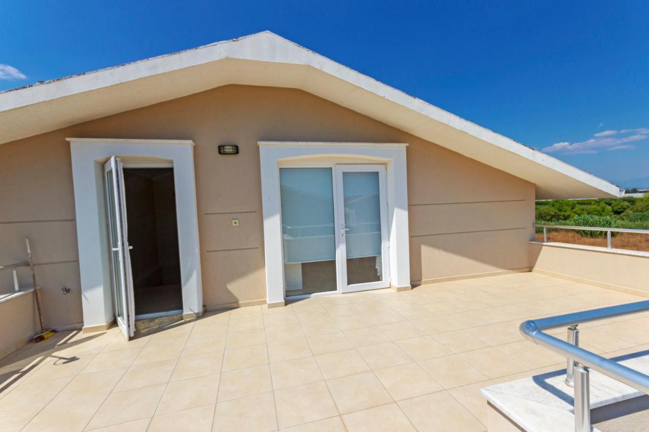 Paradise Town Villa Beltania Белек Екстериор снимка